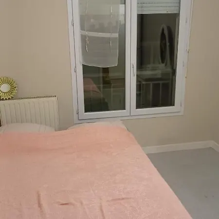 Apparemment Meuble Au Centre-ville Апартаменты